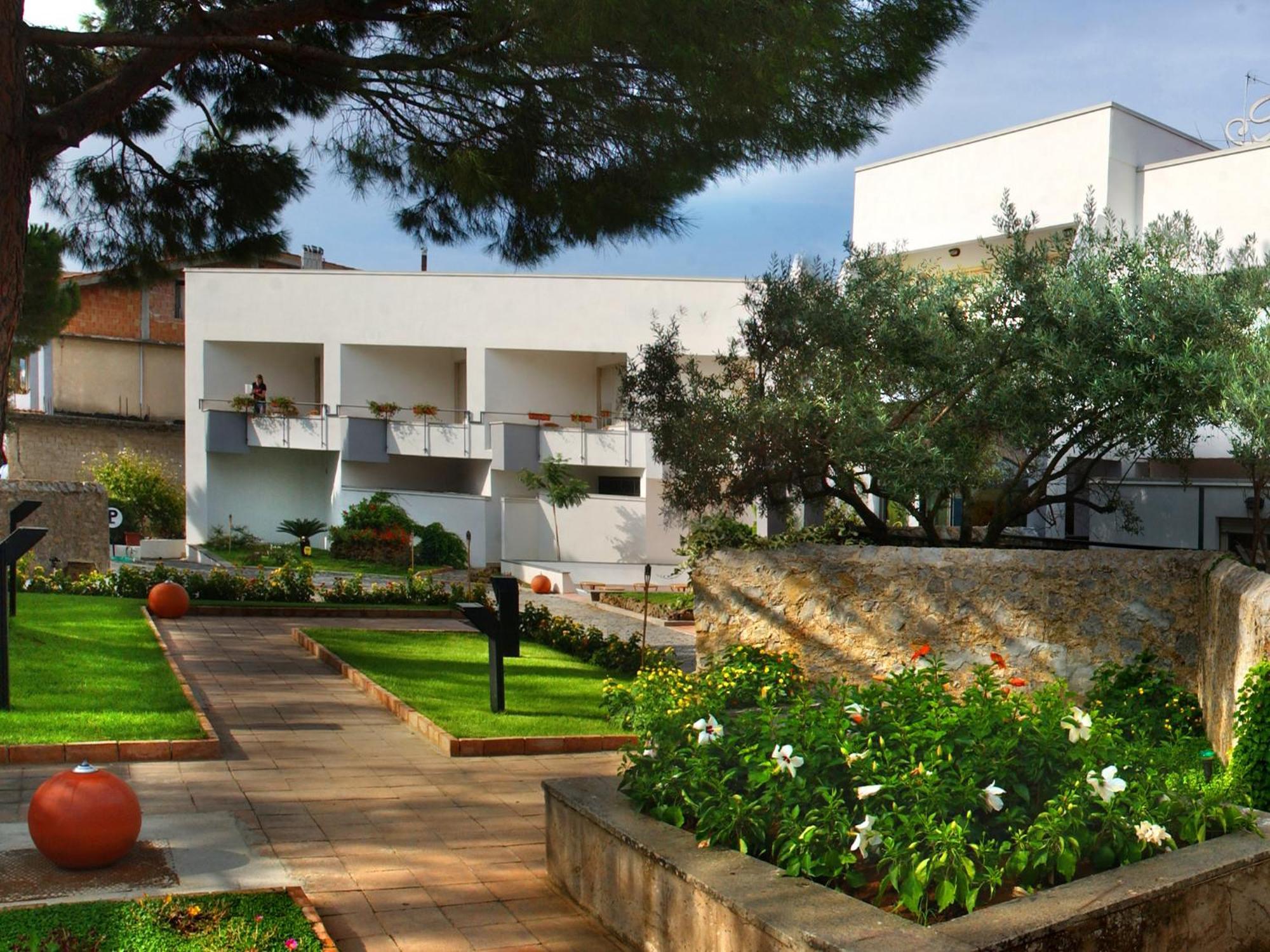 Hotel Baia Palinuro Εξωτερικό φωτογραφία