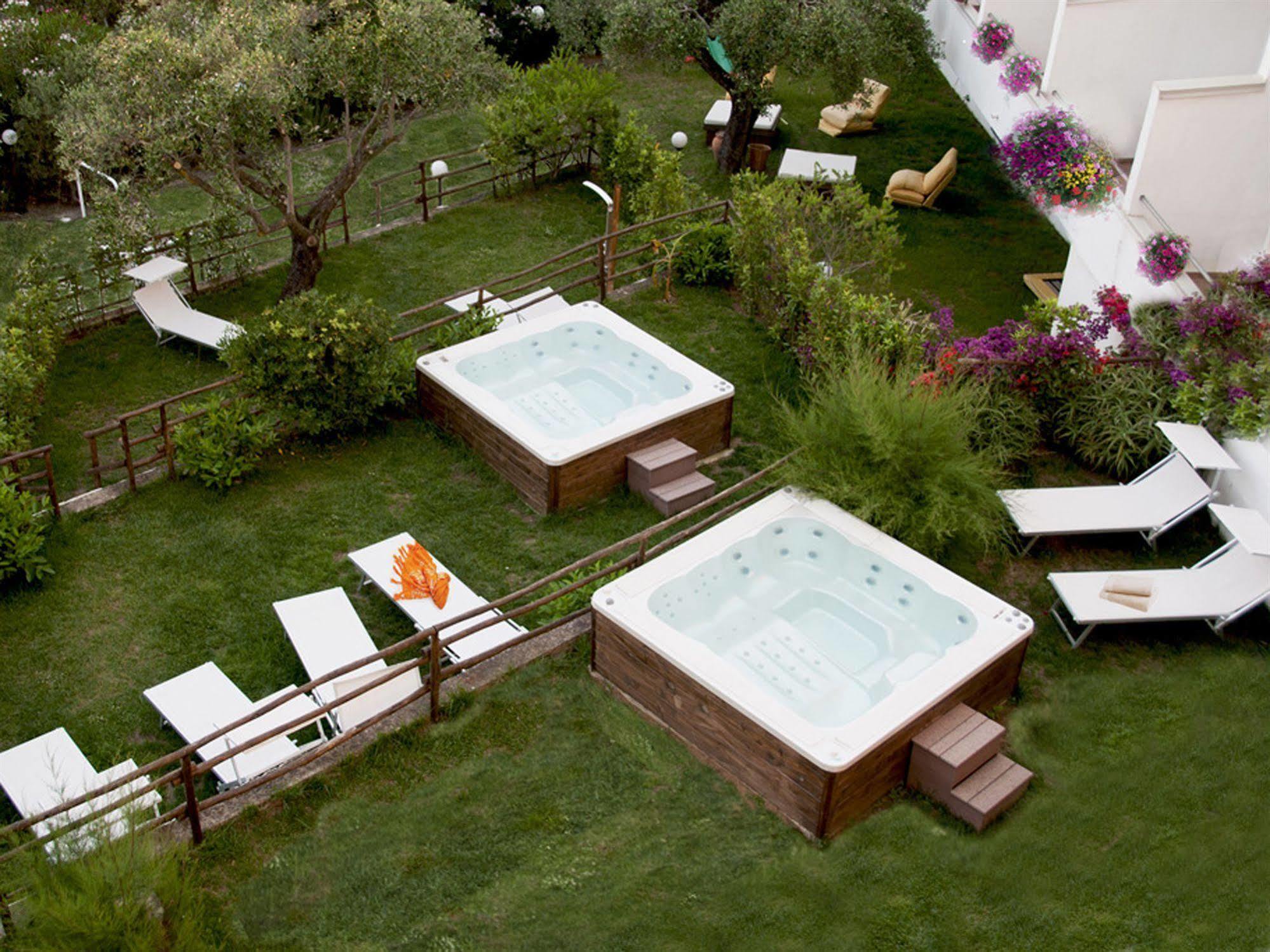 Hotel Baia Palinuro Εξωτερικό φωτογραφία