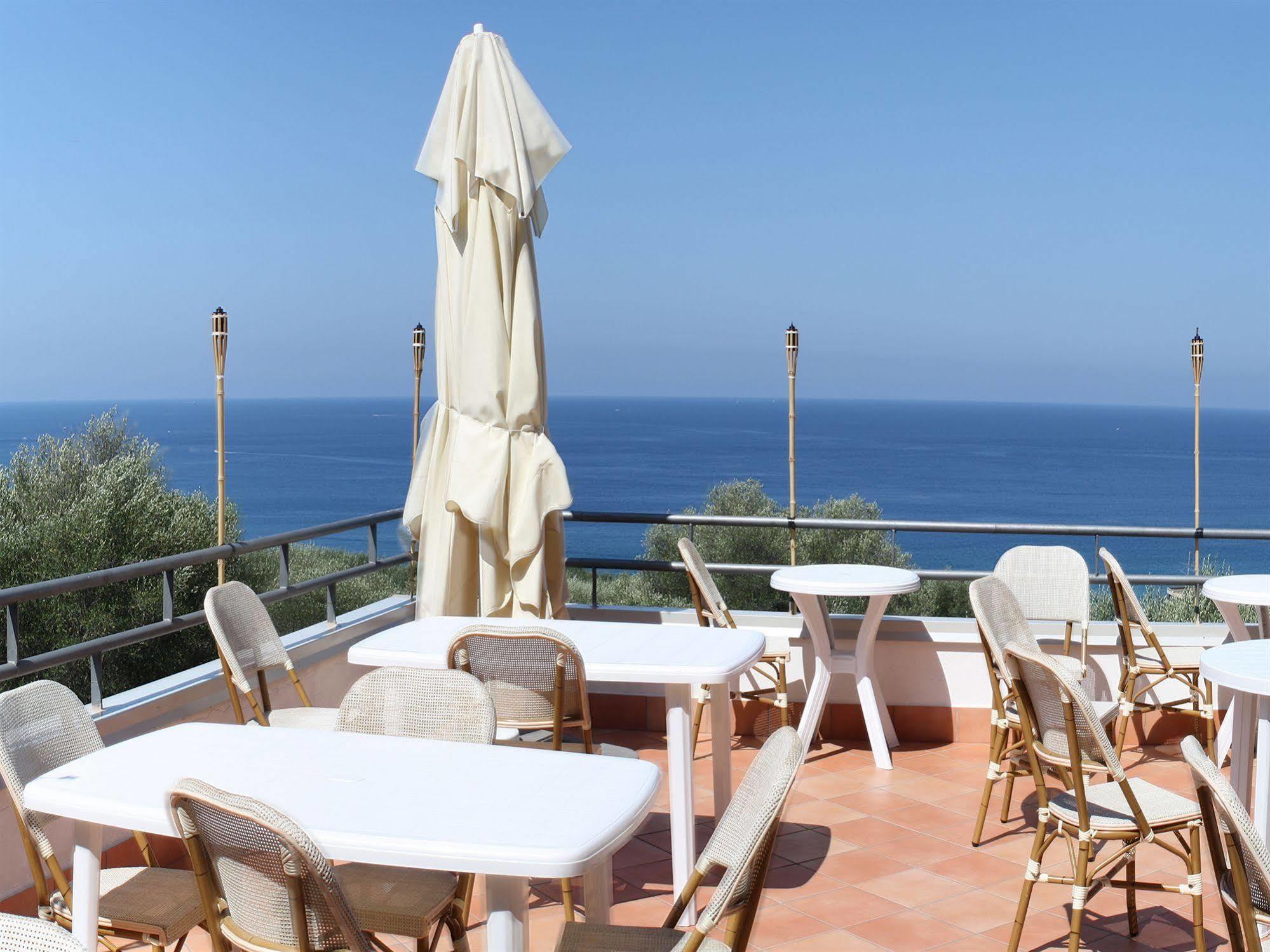 Hotel Baia Palinuro Εξωτερικό φωτογραφία